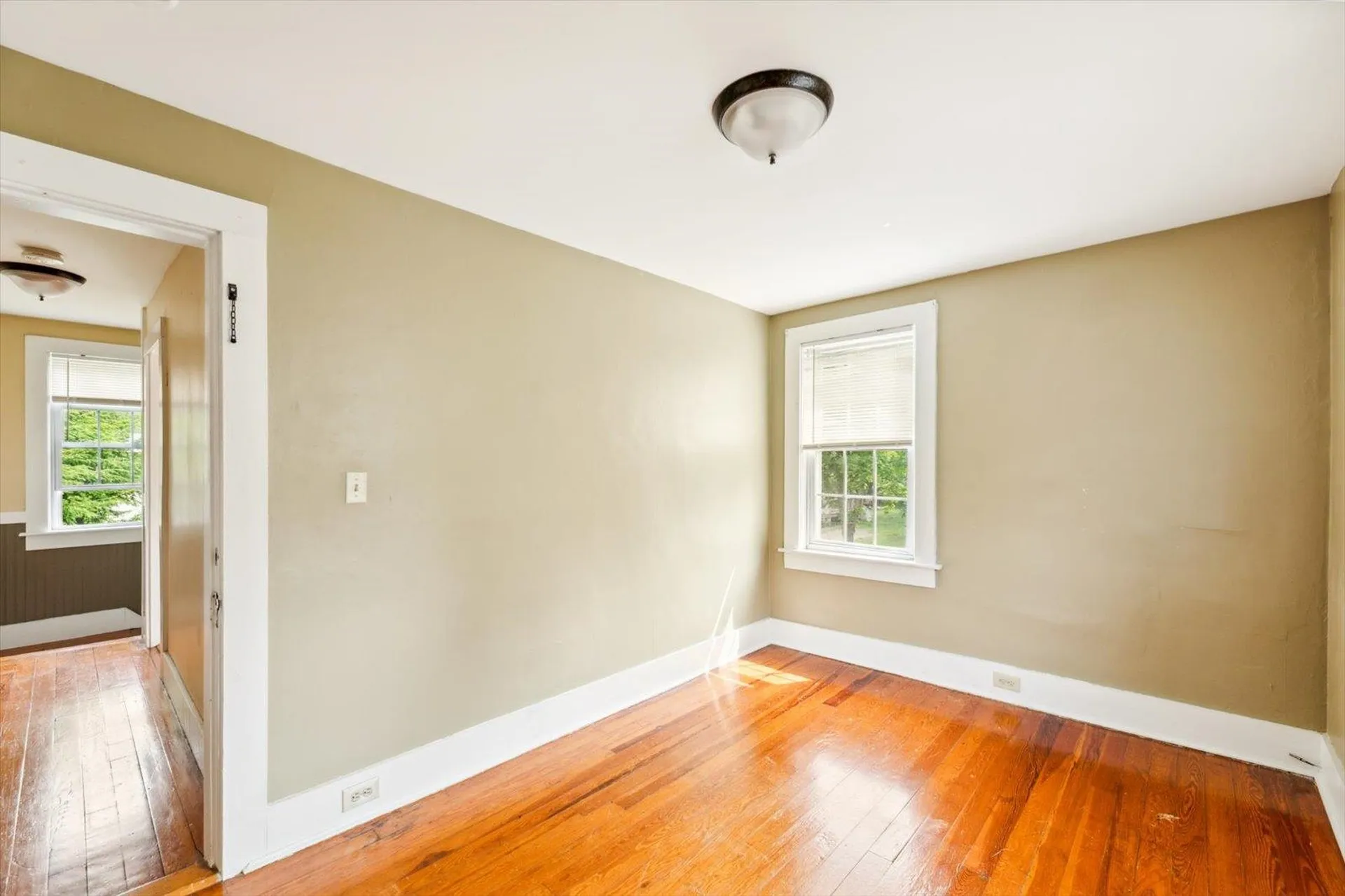 12 Gardner Street Keene NH 03431