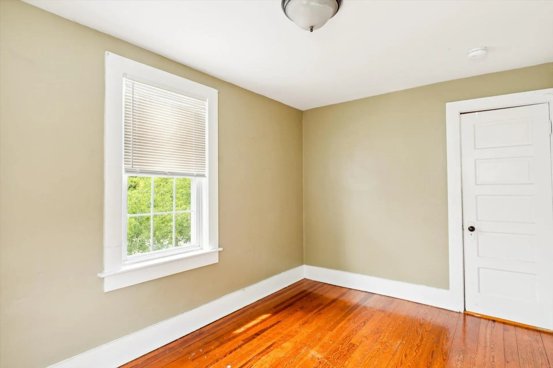 12 Gardner Street Keene NH 03431