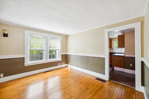12 Gardner Street Keene NH 03431