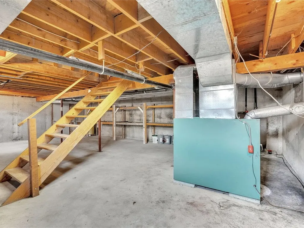 689 Vt Route 30s Poultney VT 05764