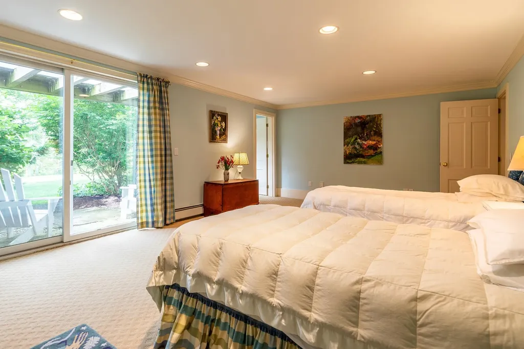 46 Uphill Road Landgrove VT 05148