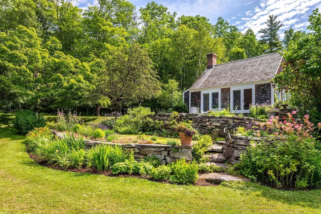 46 Uphill Road Landgrove VT 05148