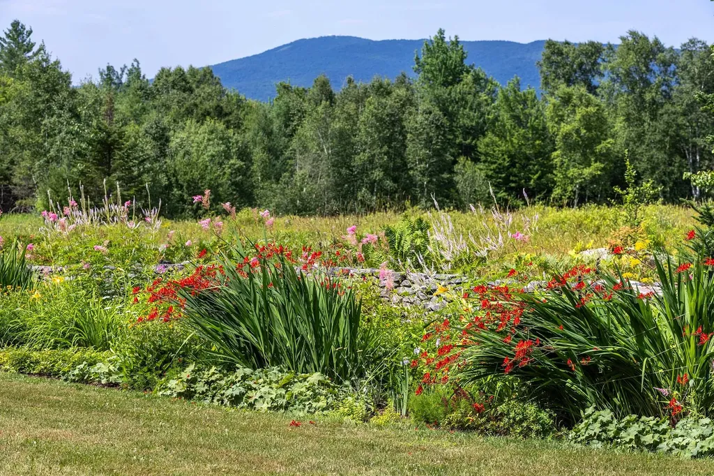 46 Uphill Road Landgrove VT 05148