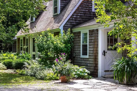 46 Uphill Road Landgrove VT 05148