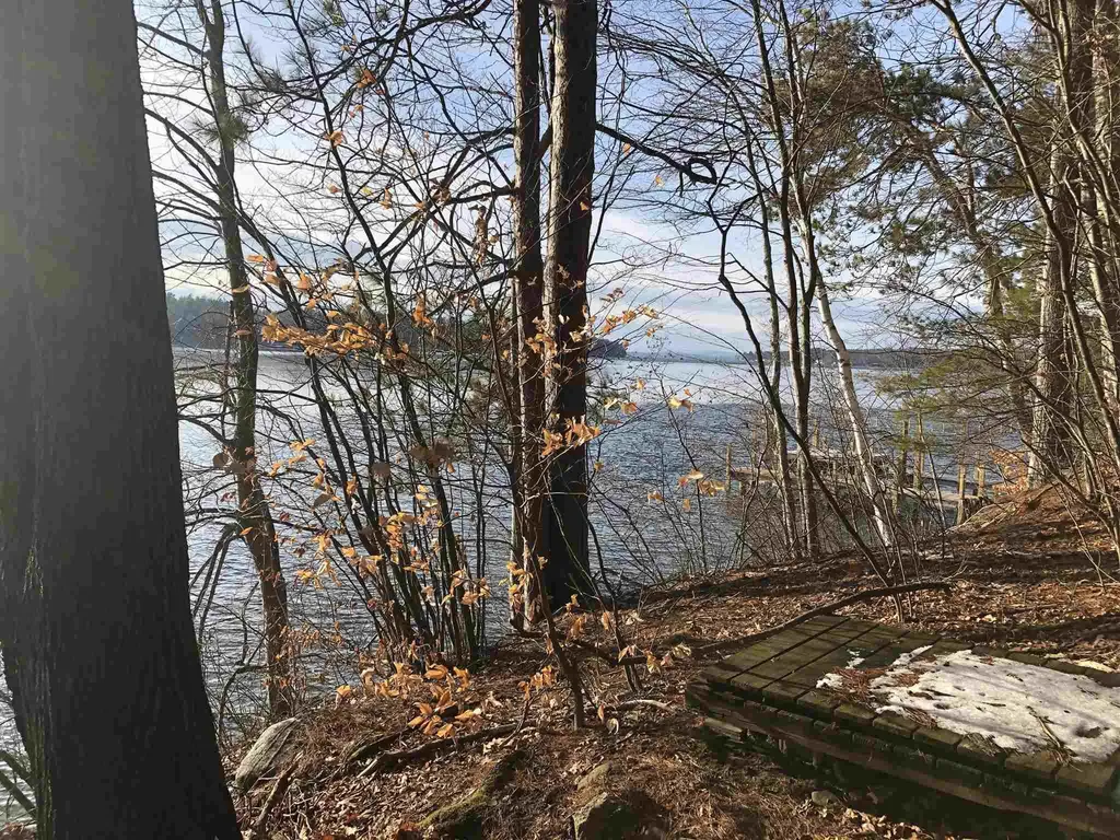 6 Gateway Road Wolfeboro NH 03894