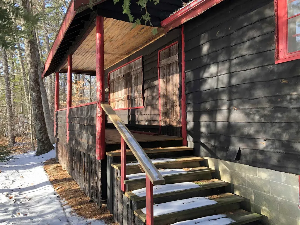 6 Gateway Road Wolfeboro NH 03894