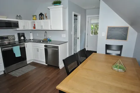 8 Cross Street Lincoln NH 03251