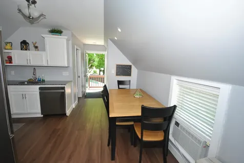 8 Cross Street Lincoln NH 03251