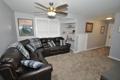 8 Cross Street Lincoln NH 03251