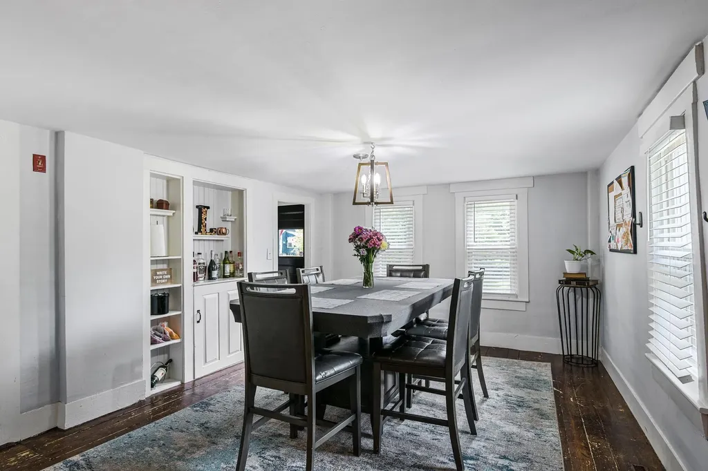 202 Village Road Wilmot NH 03287