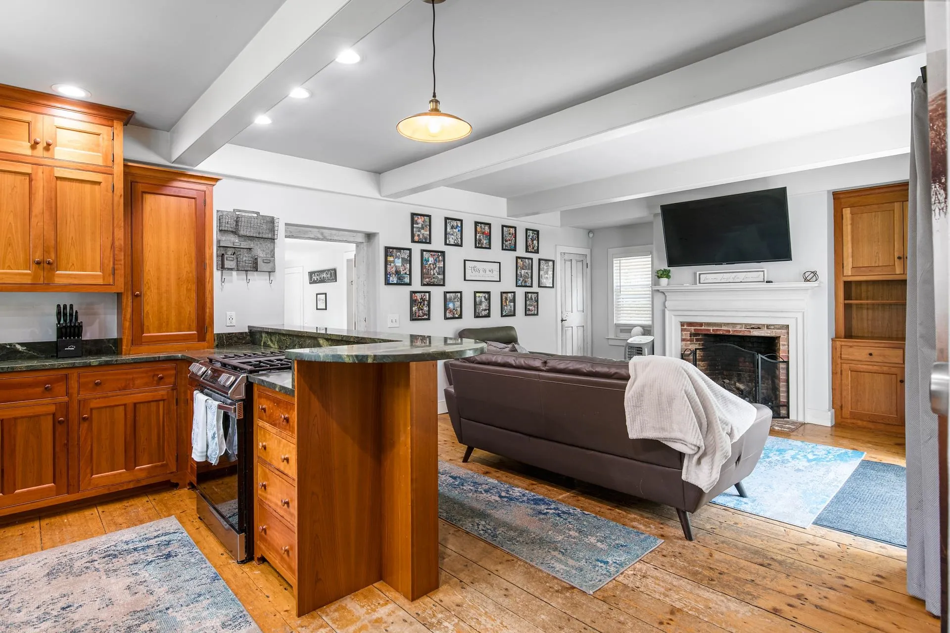 202 Village Road Wilmot NH 03287