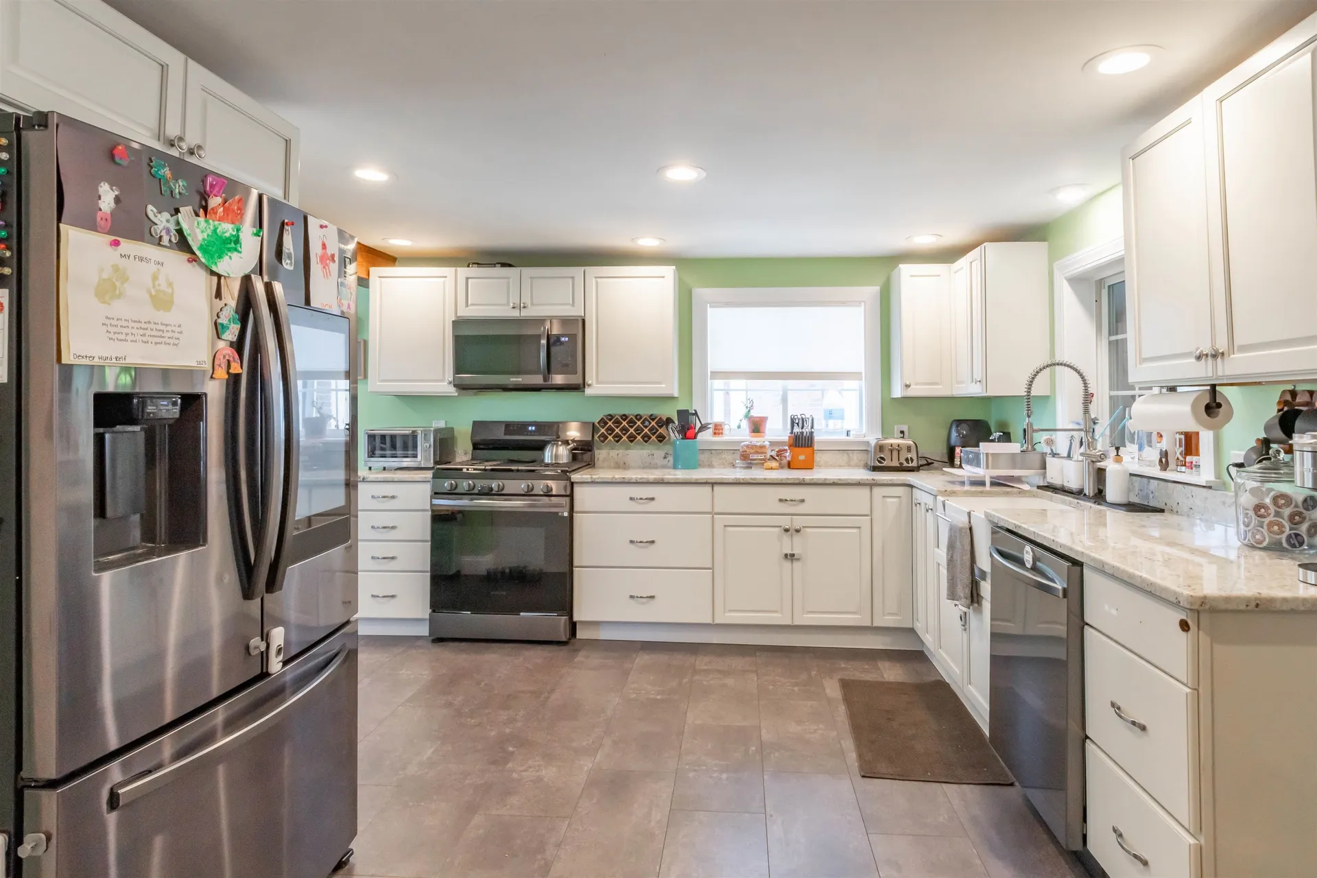 2 Howard Street Salem NH 03079