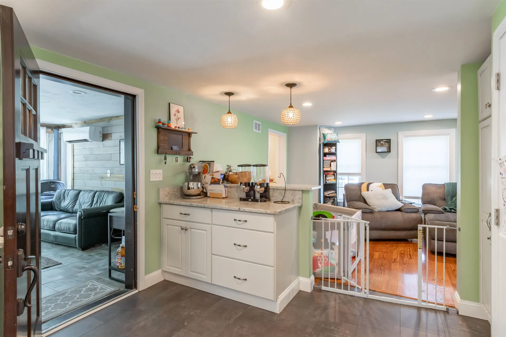 2 Howard Street Salem NH 03079