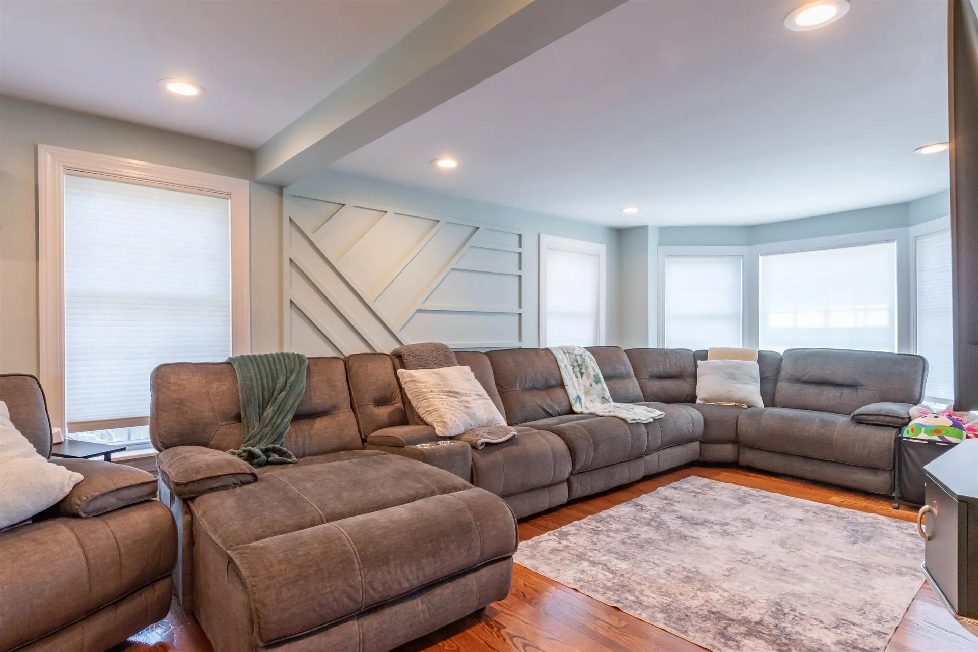 2 Howard Street Salem NH 03079