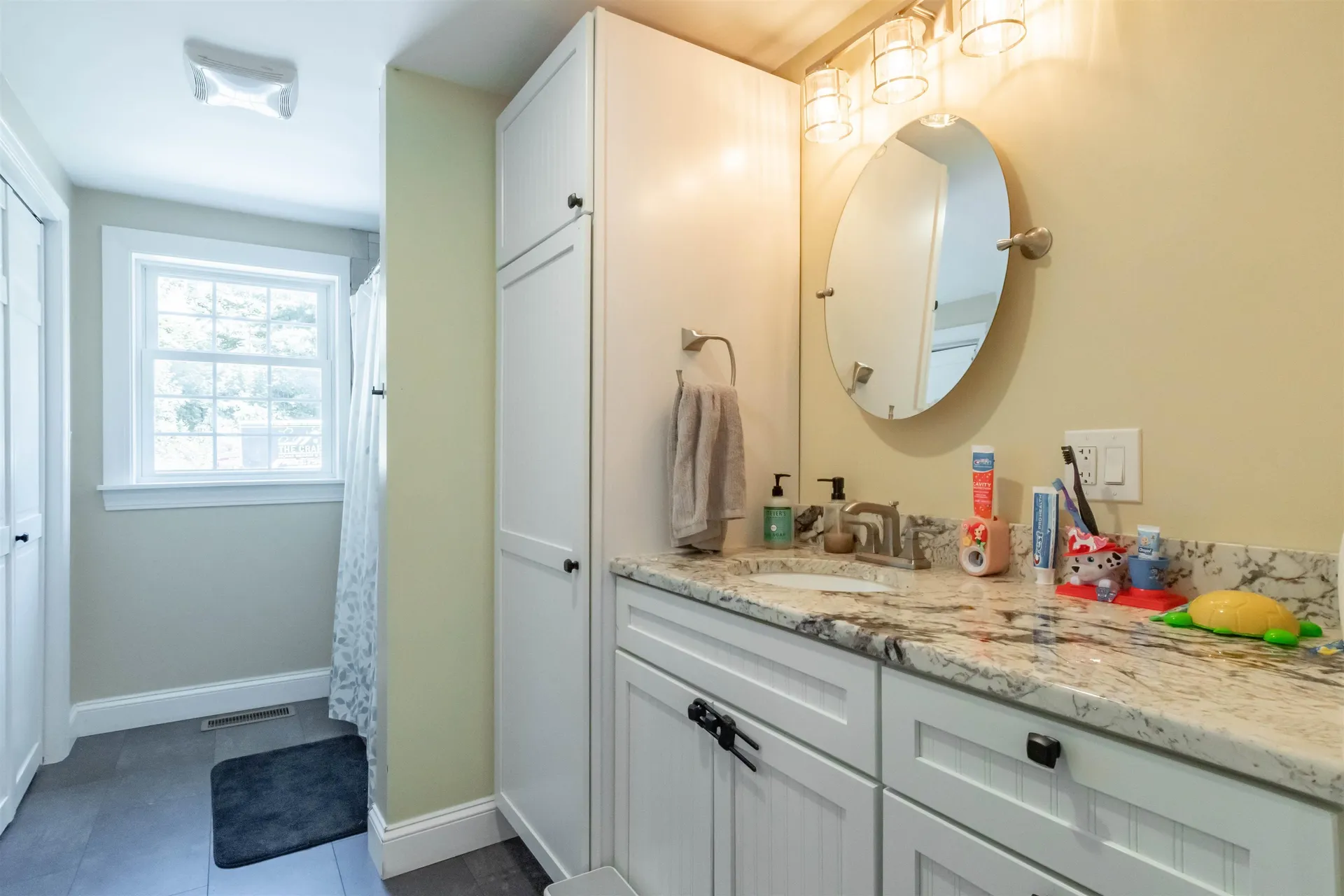 2 Howard Street Salem NH 03079