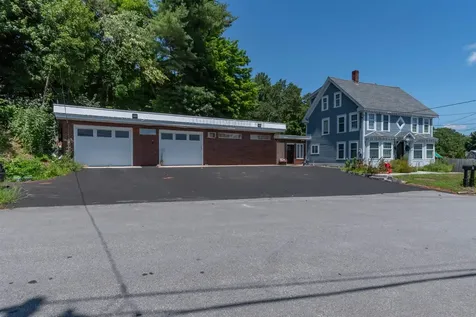 2 Howard Street Salem NH 03079