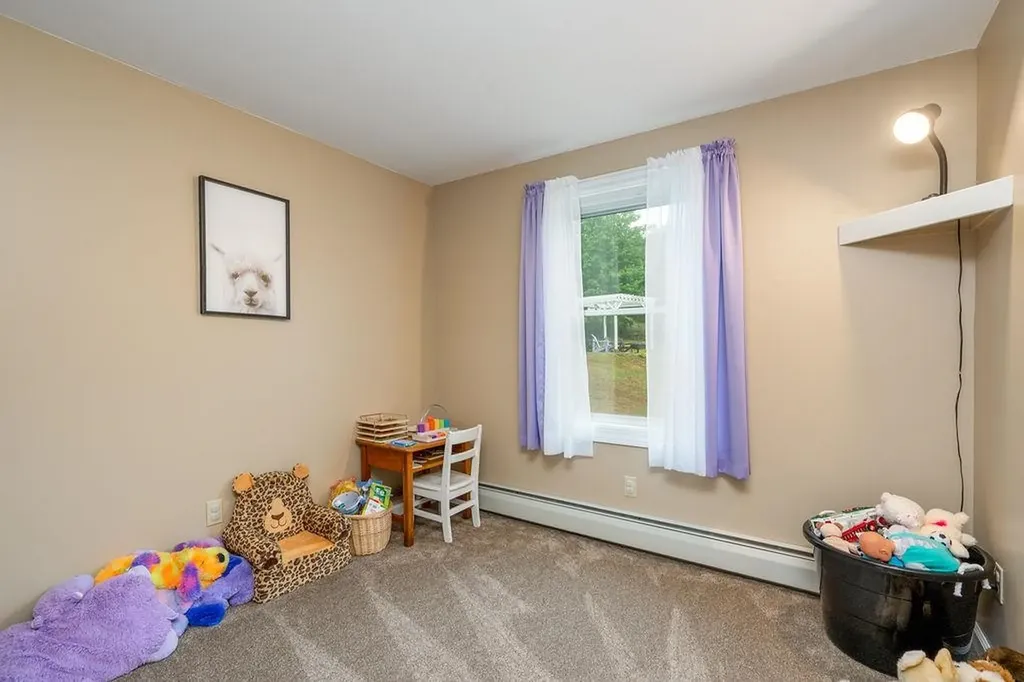 7 Deering Drive Barnstead NH 03225