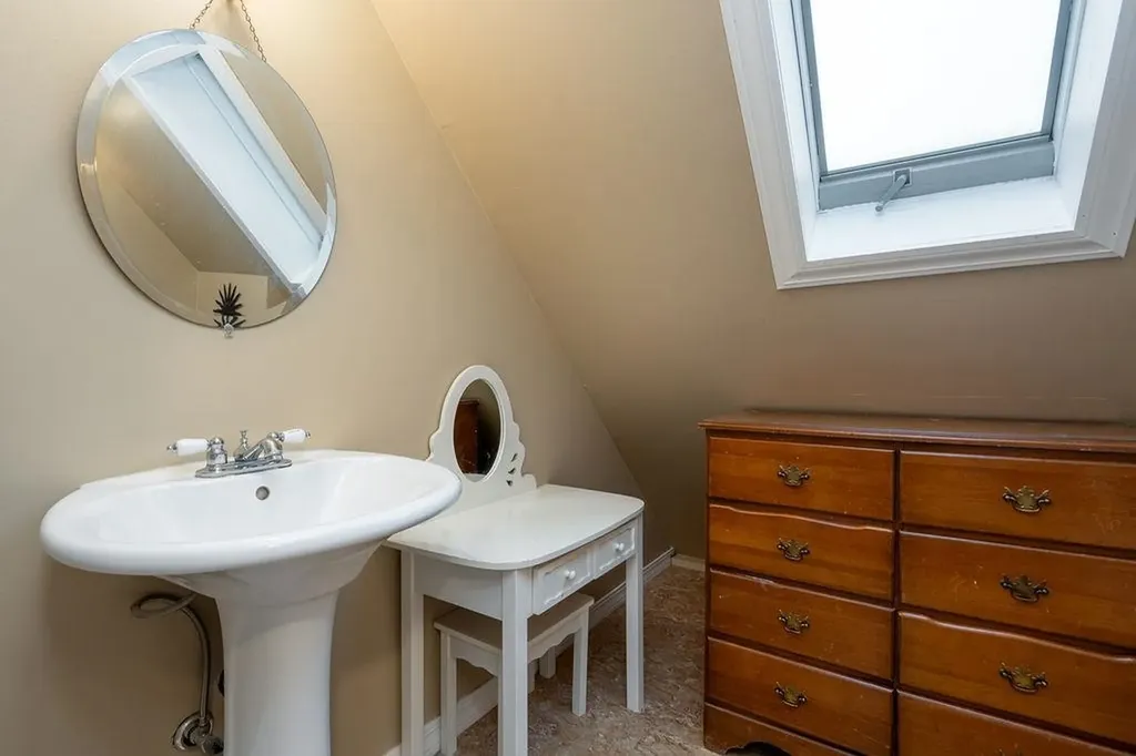 7 Deering Drive Barnstead NH 03225