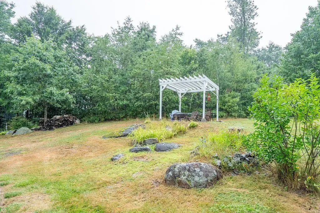 7 Deering Drive Barnstead NH 03225