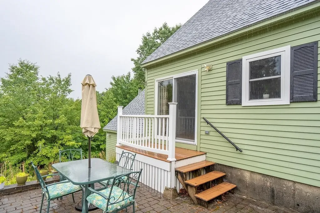 7 Deering Drive Barnstead NH 03225