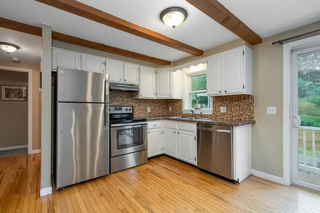 7 Deering Drive Barnstead NH 03225
