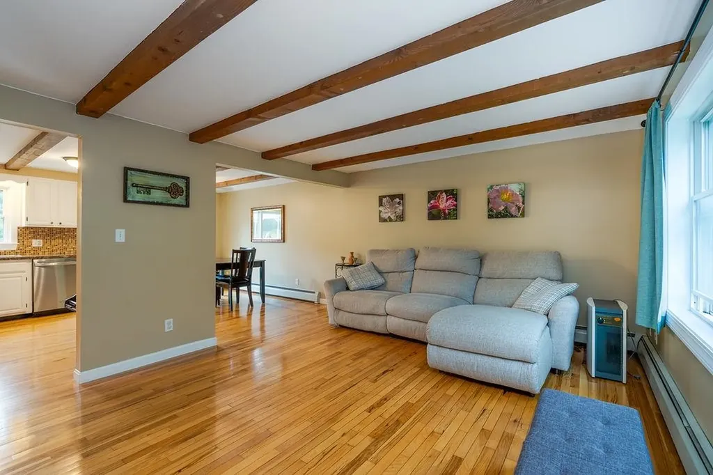 7 Deering Drive Barnstead NH 03225