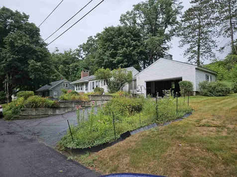 19 Mack Avenue Lebanon NH 03784