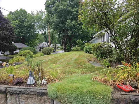 19 Mack Avenue Lebanon NH 03784
