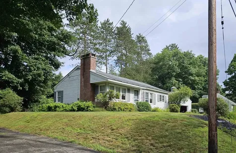 19 Mack Avenue Lebanon NH 03784
