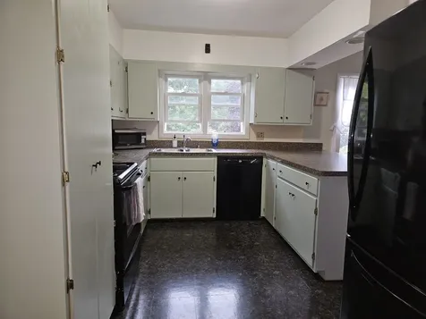 19 Mack Avenue Lebanon NH 03784