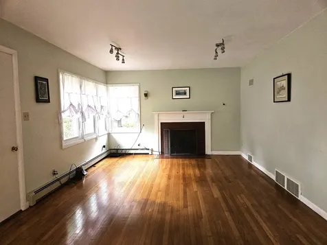 19 Mack Avenue Lebanon NH 03784