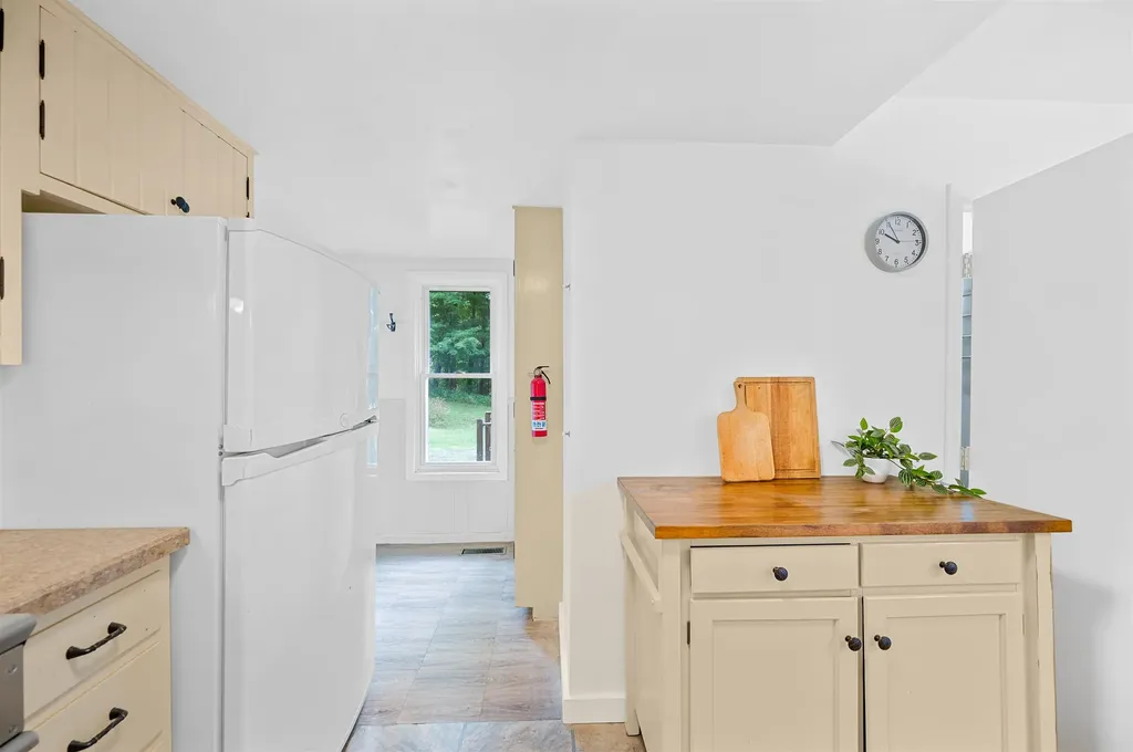 1458 East Roxbury Road Roxbury VT 05663