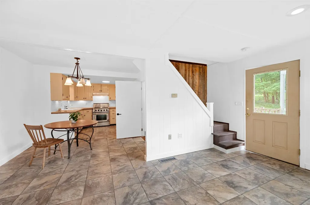 1458 East Roxbury Road Roxbury VT 05663