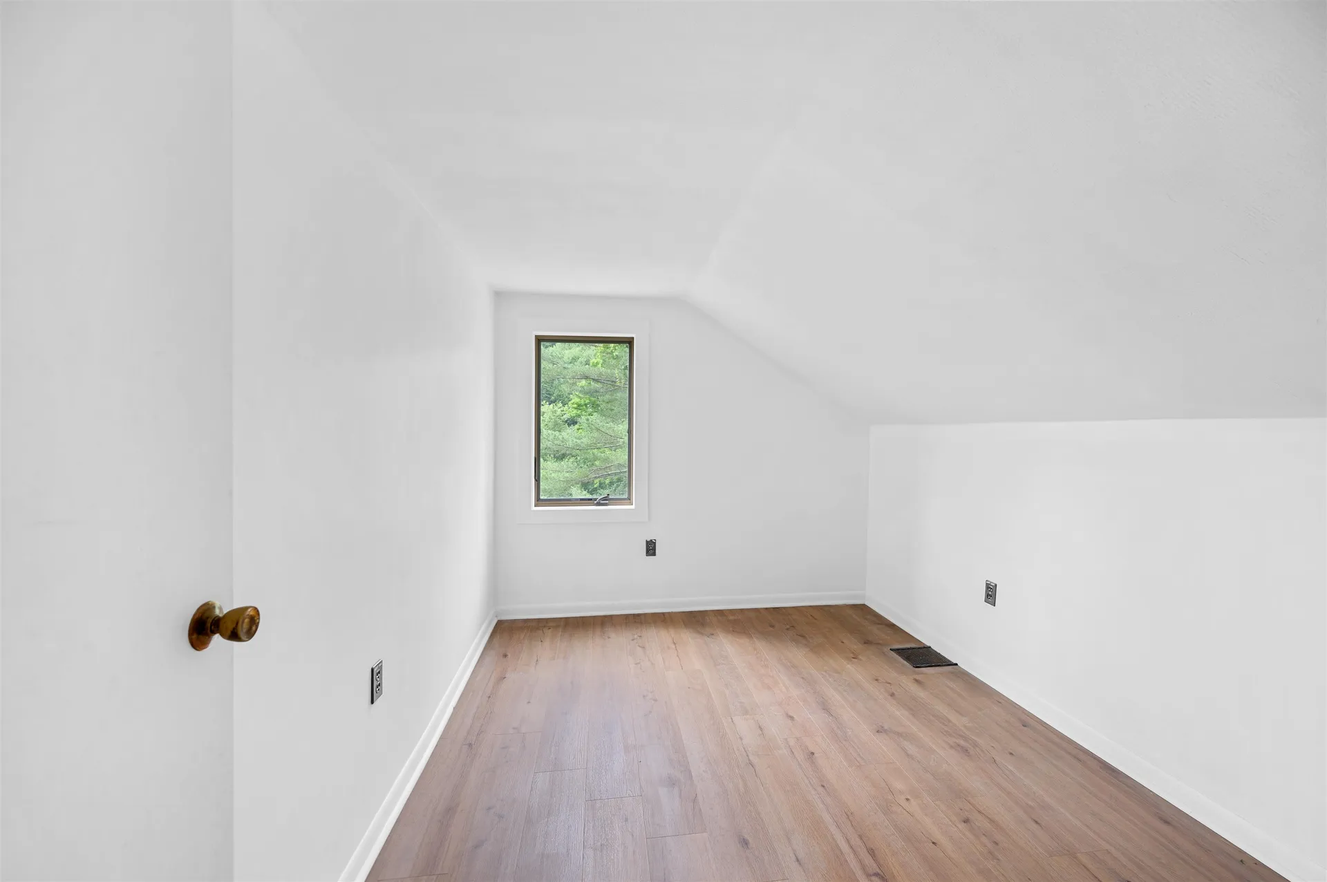 1458 East Roxbury Road Roxbury VT 05663