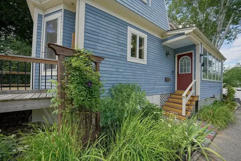 56 Hough Street Dover NH 03820