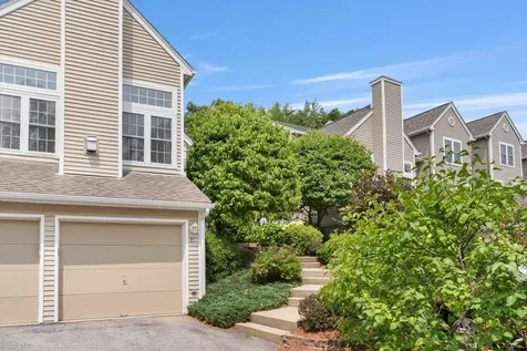 35 Chatham Drive Bedford NH 03110