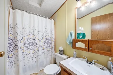 121 Logan Drive Laconia NH 03246