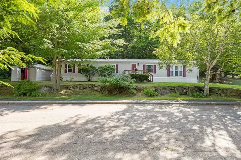 121 Logan Drive Laconia NH 03246