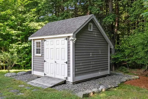 27 Forest Drive Lincoln NH 03251