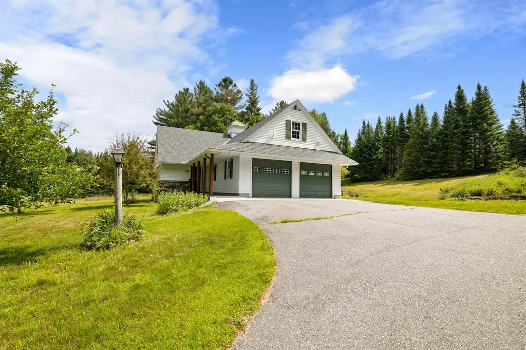 186 Fairwood Parkway East Street Morristown VT 05661