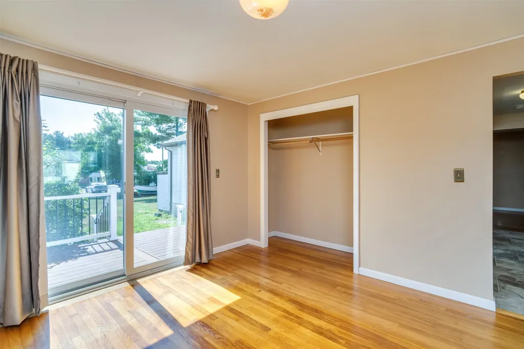 6 Edwin Street Nashua NH 03060