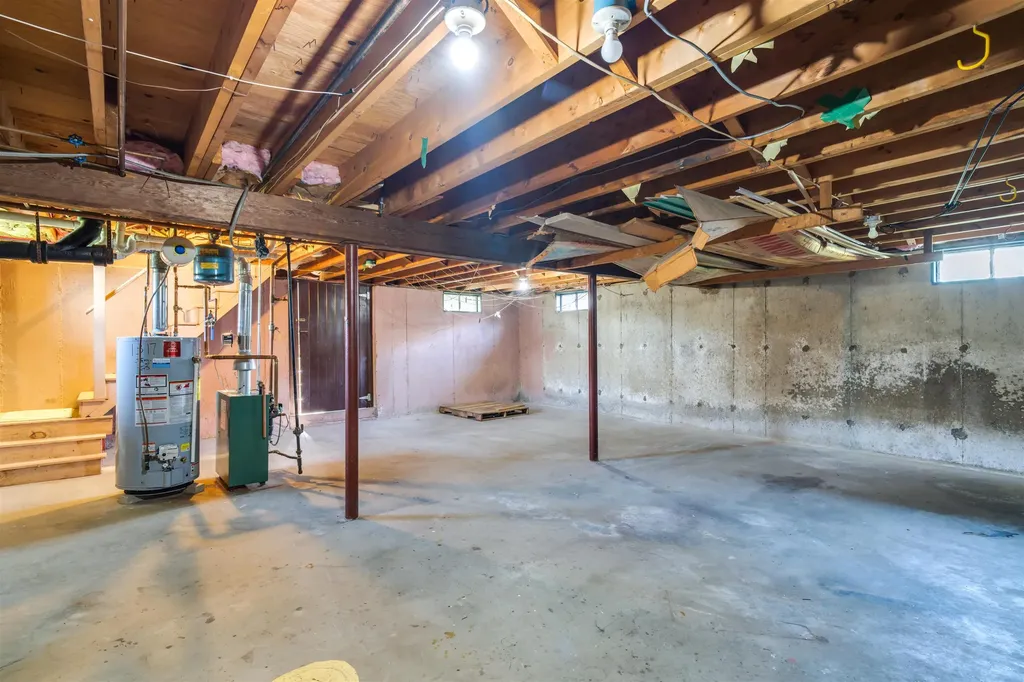 6 Edwin Street Nashua NH 03060