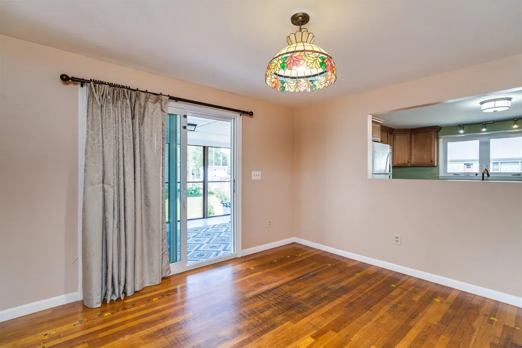 6 Edwin Street Nashua NH 03060