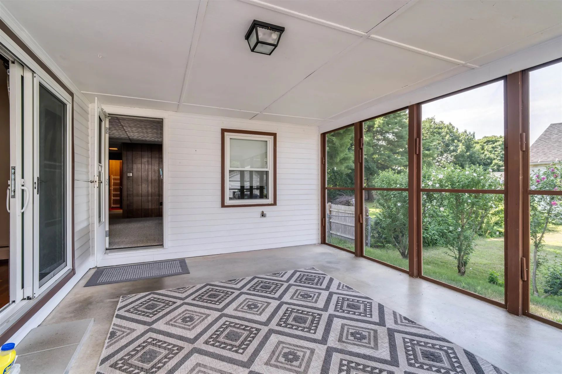 6 Edwin Street Nashua NH 03060