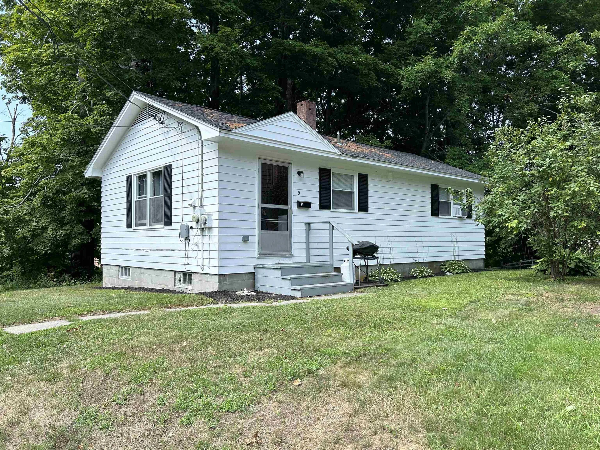 5 Hill Place Springfield VT 05156