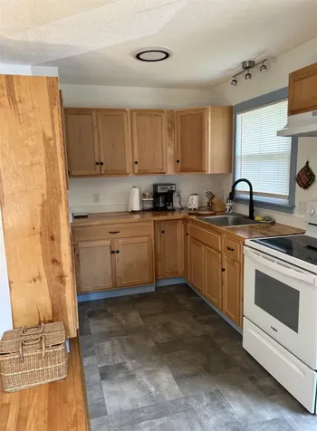 5 Hill Place Springfield VT 05156