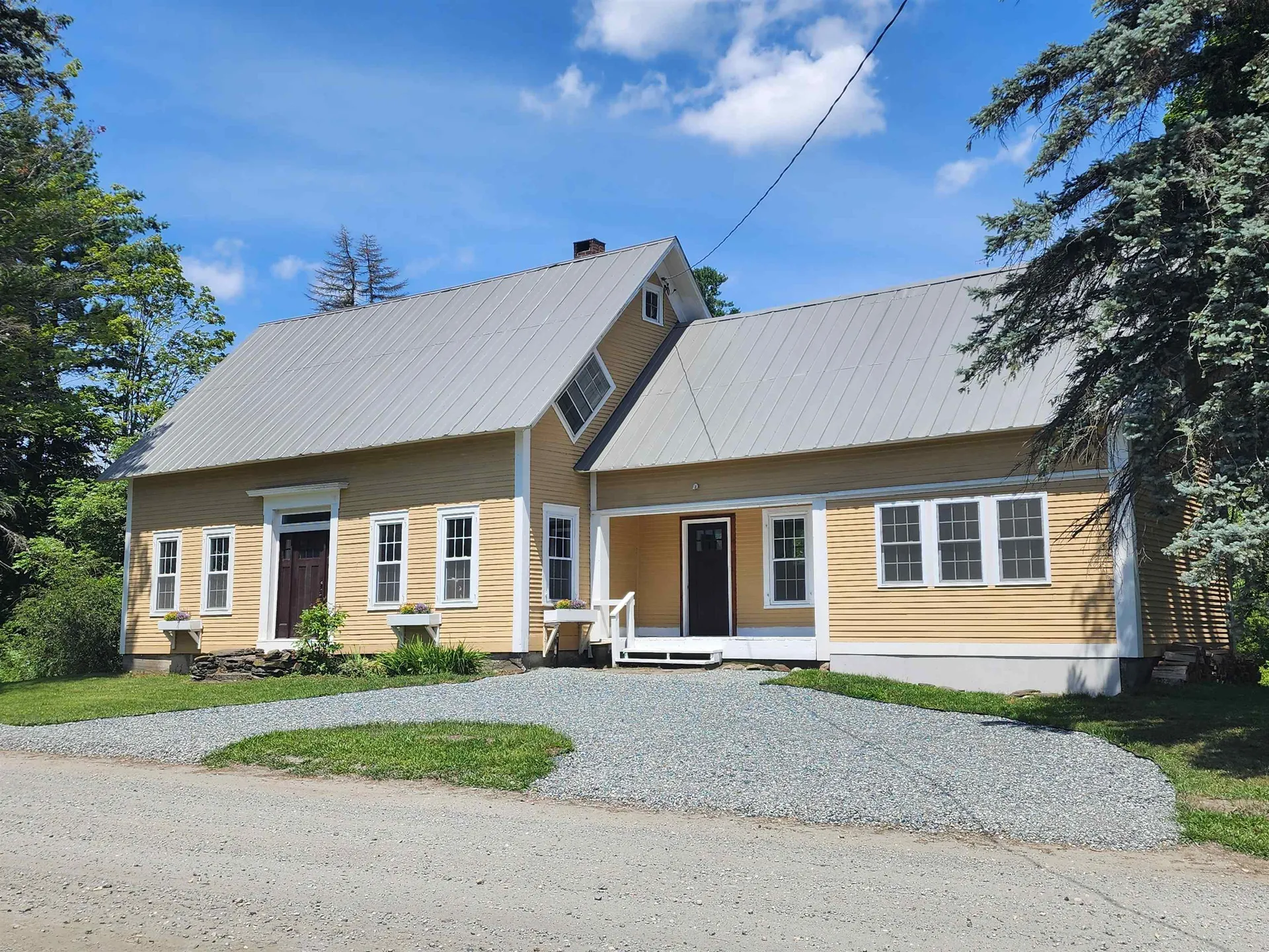 92 Lakota Road Barnard VT 05031