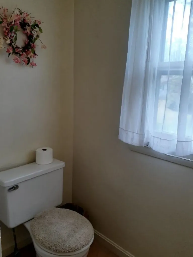 11 Leslie Avenue Claremont NH 03743
