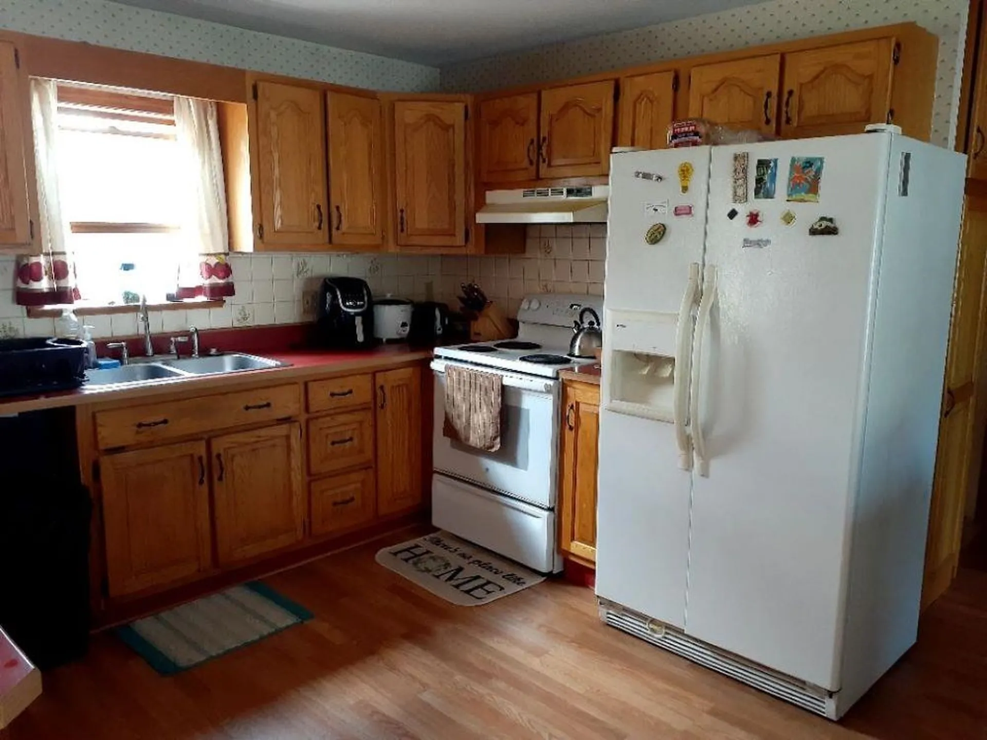 11 Leslie Avenue Claremont NH 03743