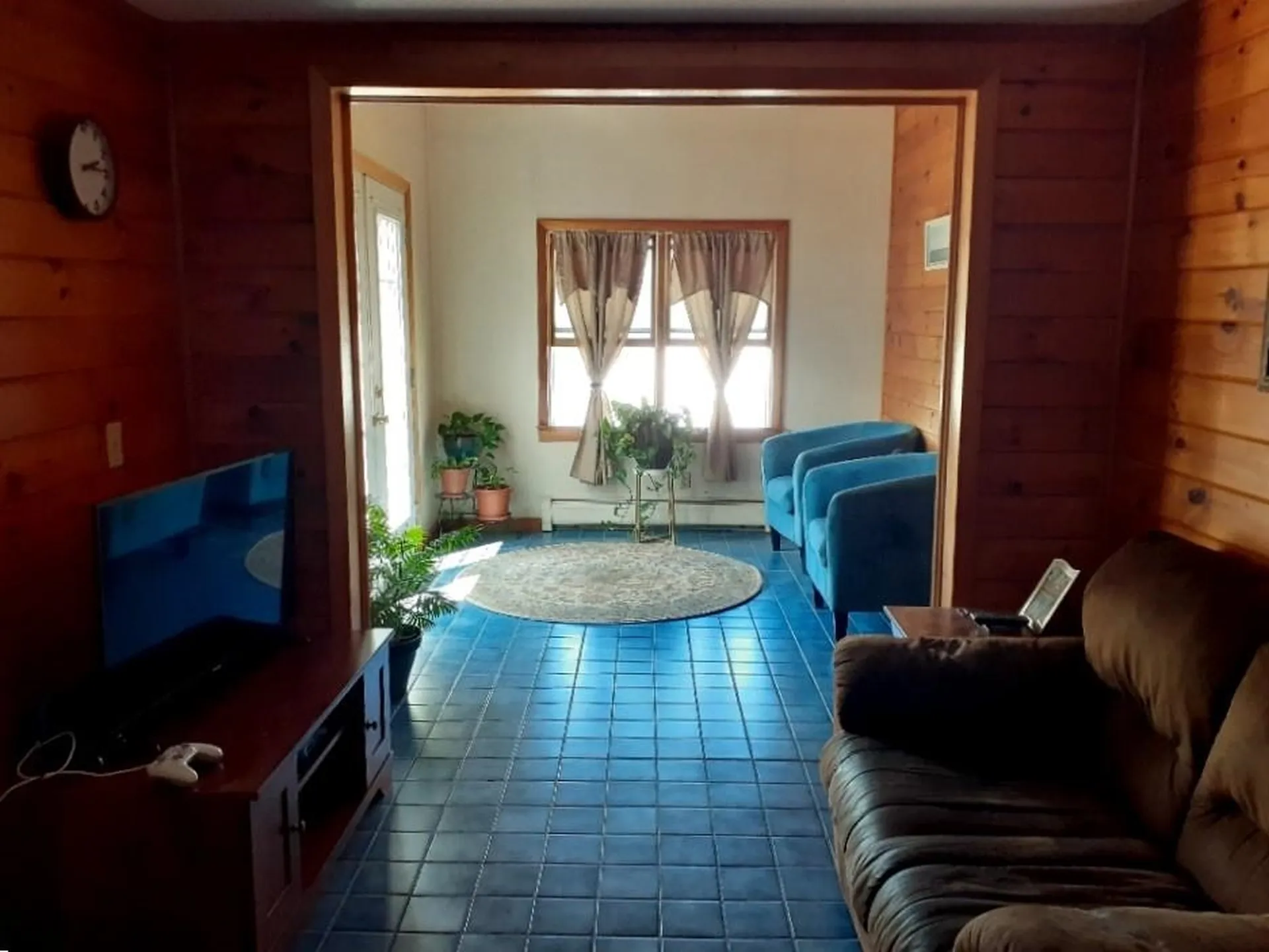 11 Leslie Avenue Claremont NH 03743